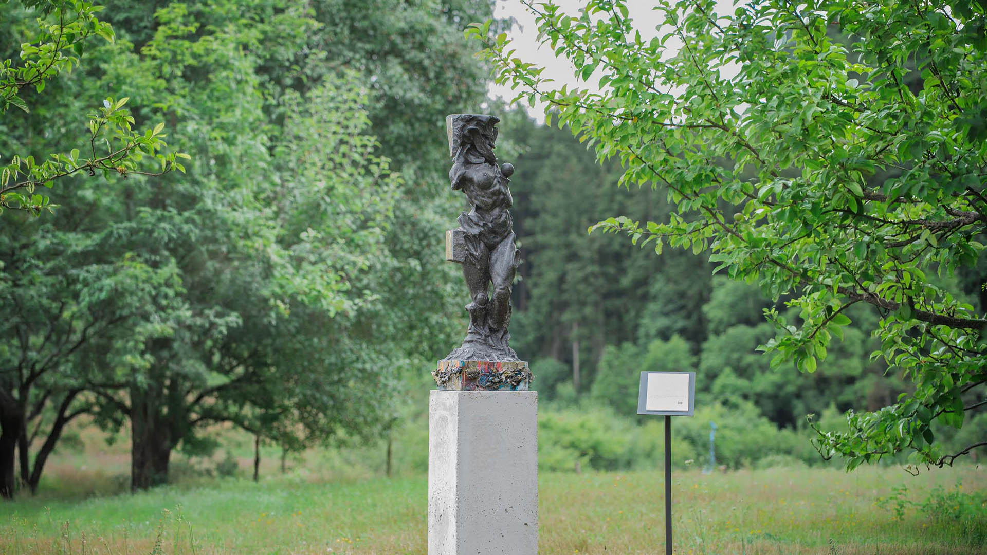 Morrigan von Jonas Eideloth — Raumansicht
